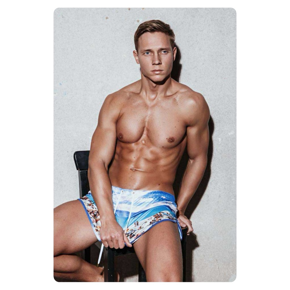 ★ NWT Marcuse California Men’s Swim Shorts - Multicolored ★